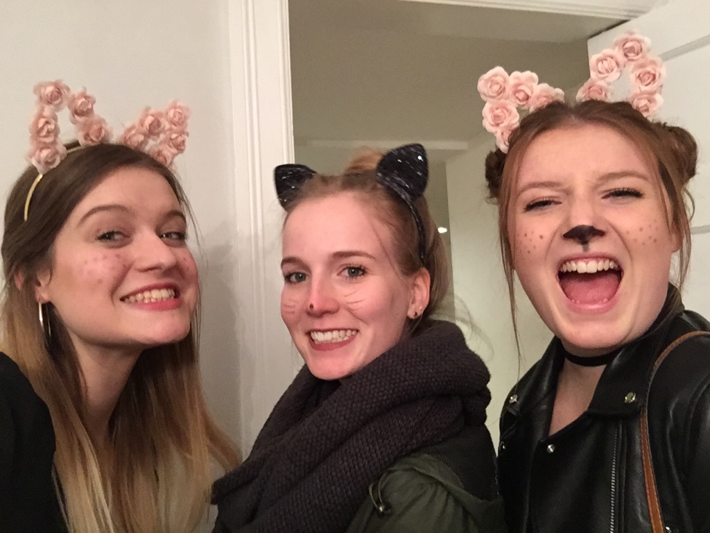 Vanessa and her two friends ready to go out for their first Halloween in the USA