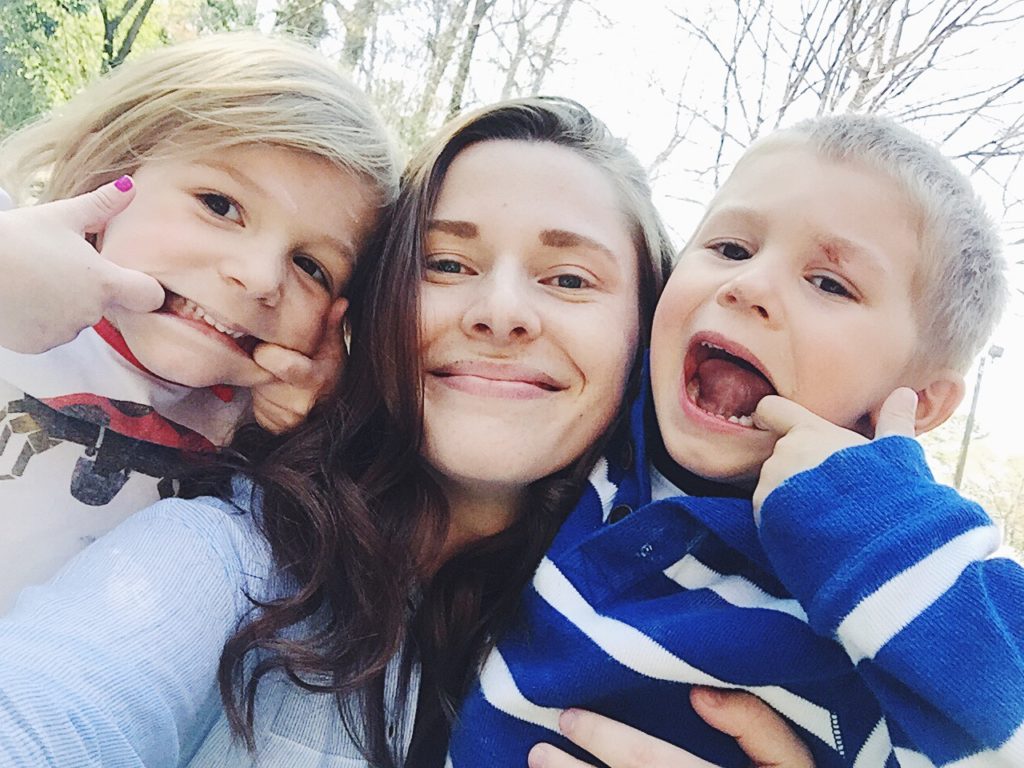 Swedish au pair Tove with her two lovely host kids Daphne and Duke.